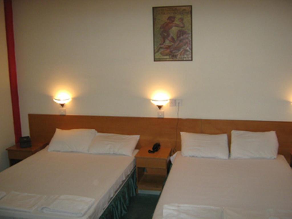 Sky Hotel Nicosia Rum bild